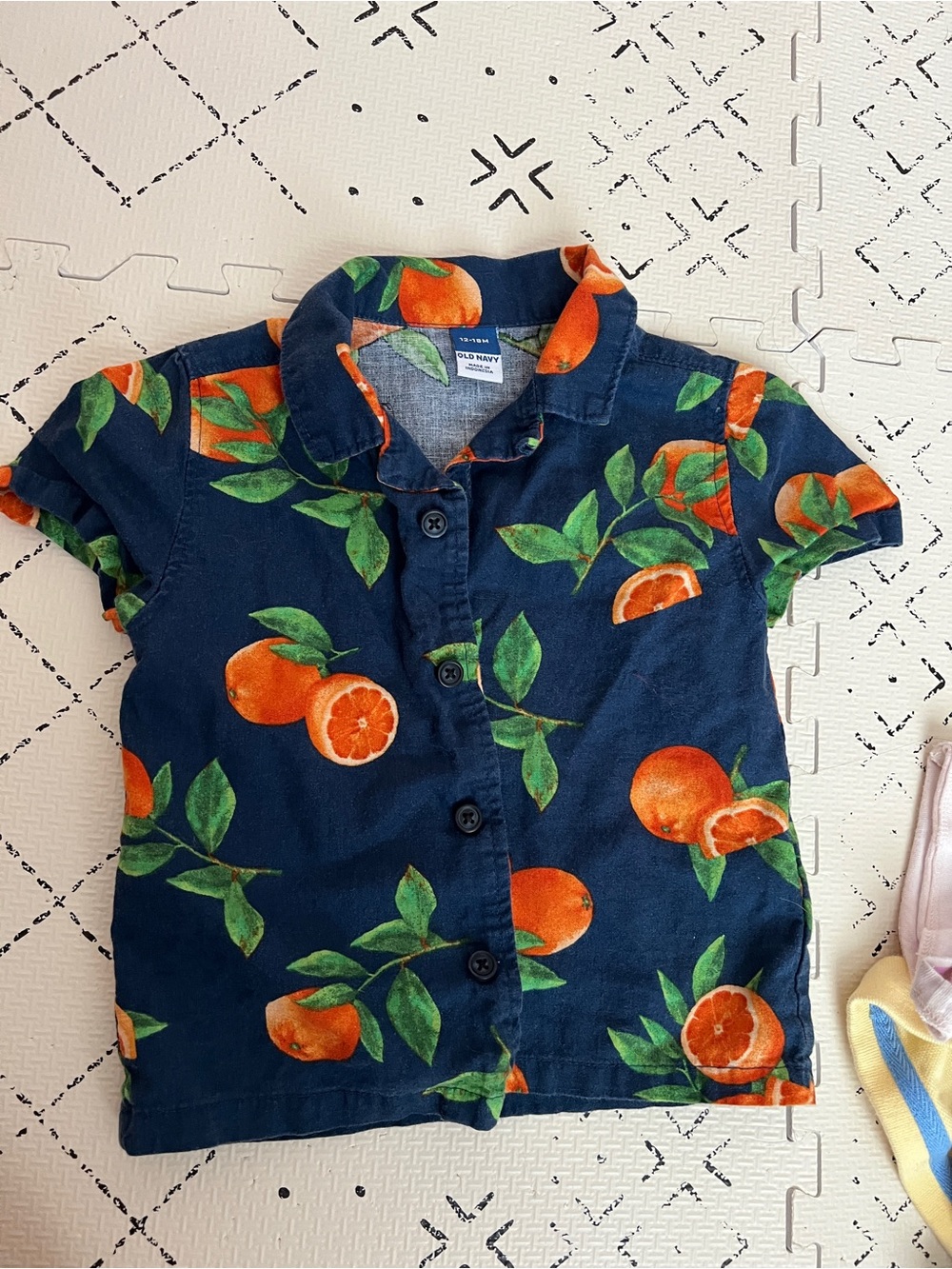 old navy orange tropical boys shirt 18 month